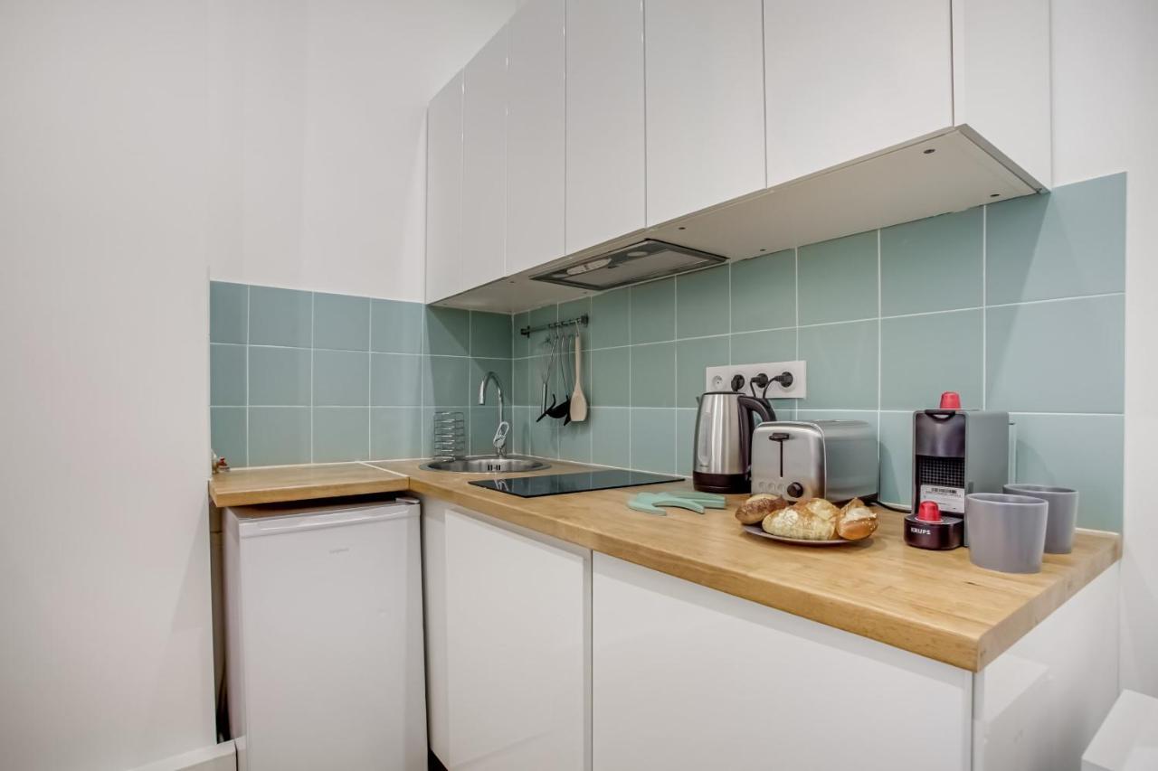 Flat For 4 Located In The Heart Of Paris Parigi Esterno foto